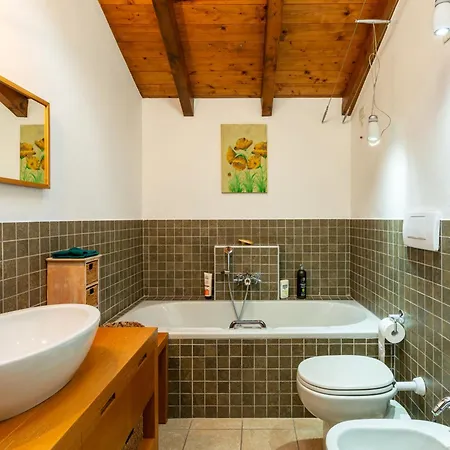Lagoni By Interhome * Арона